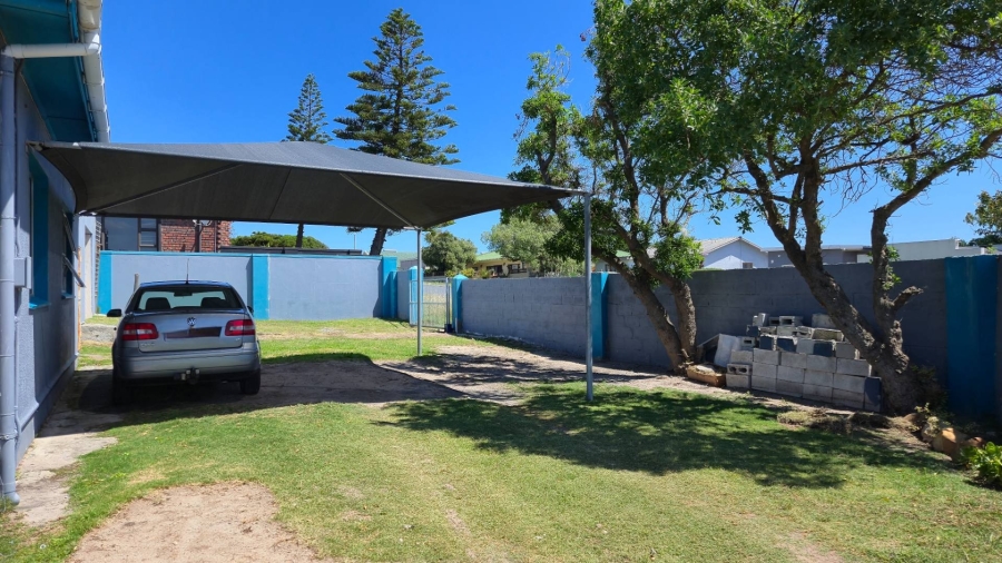 3 Bedroom Property for Sale in Gansbaai Central Western Cape